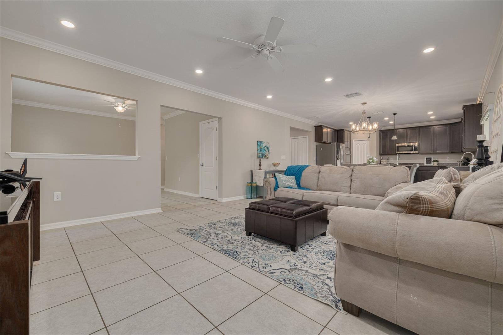 SPRING HILL - Residential