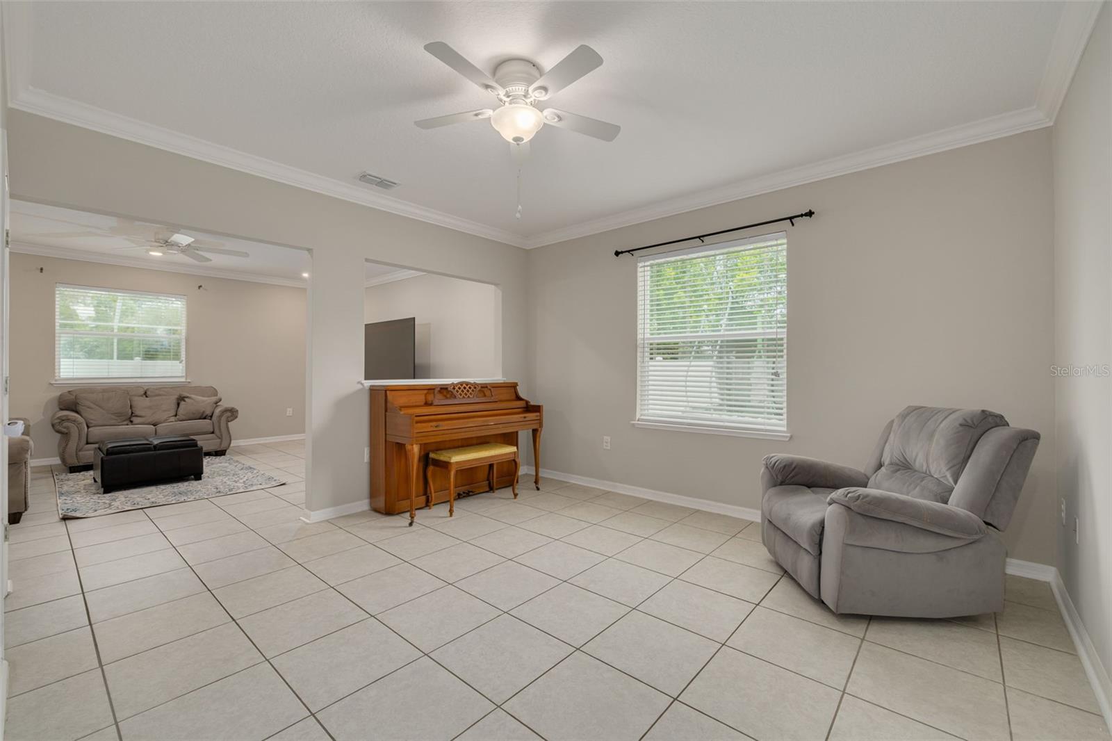 SPRING HILL - Residential