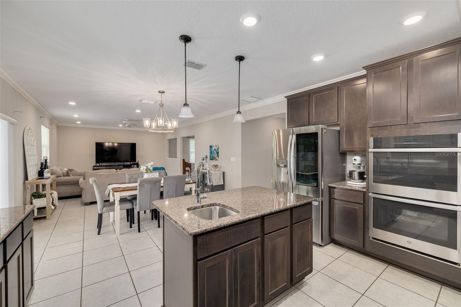SPRING HILL - Residential