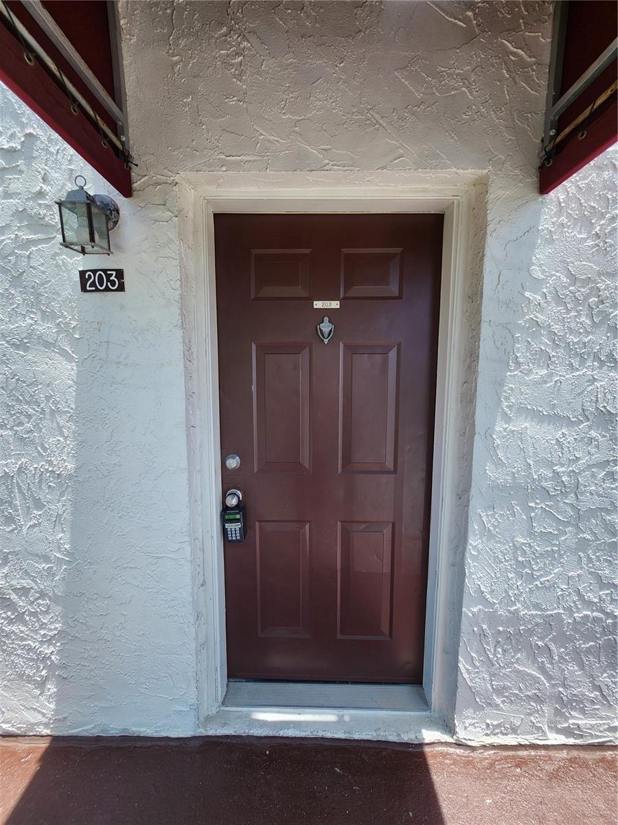 TUDOR CAY CONDO - Residential Lease