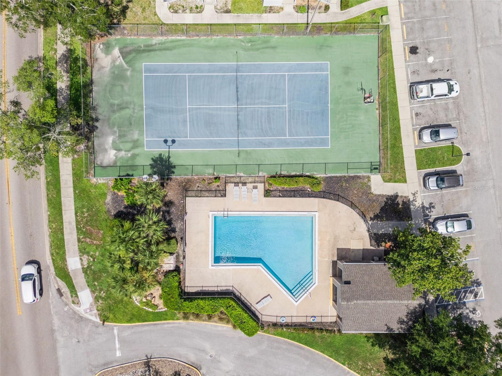 SUN RIDGE 2 A CONDO - Residential