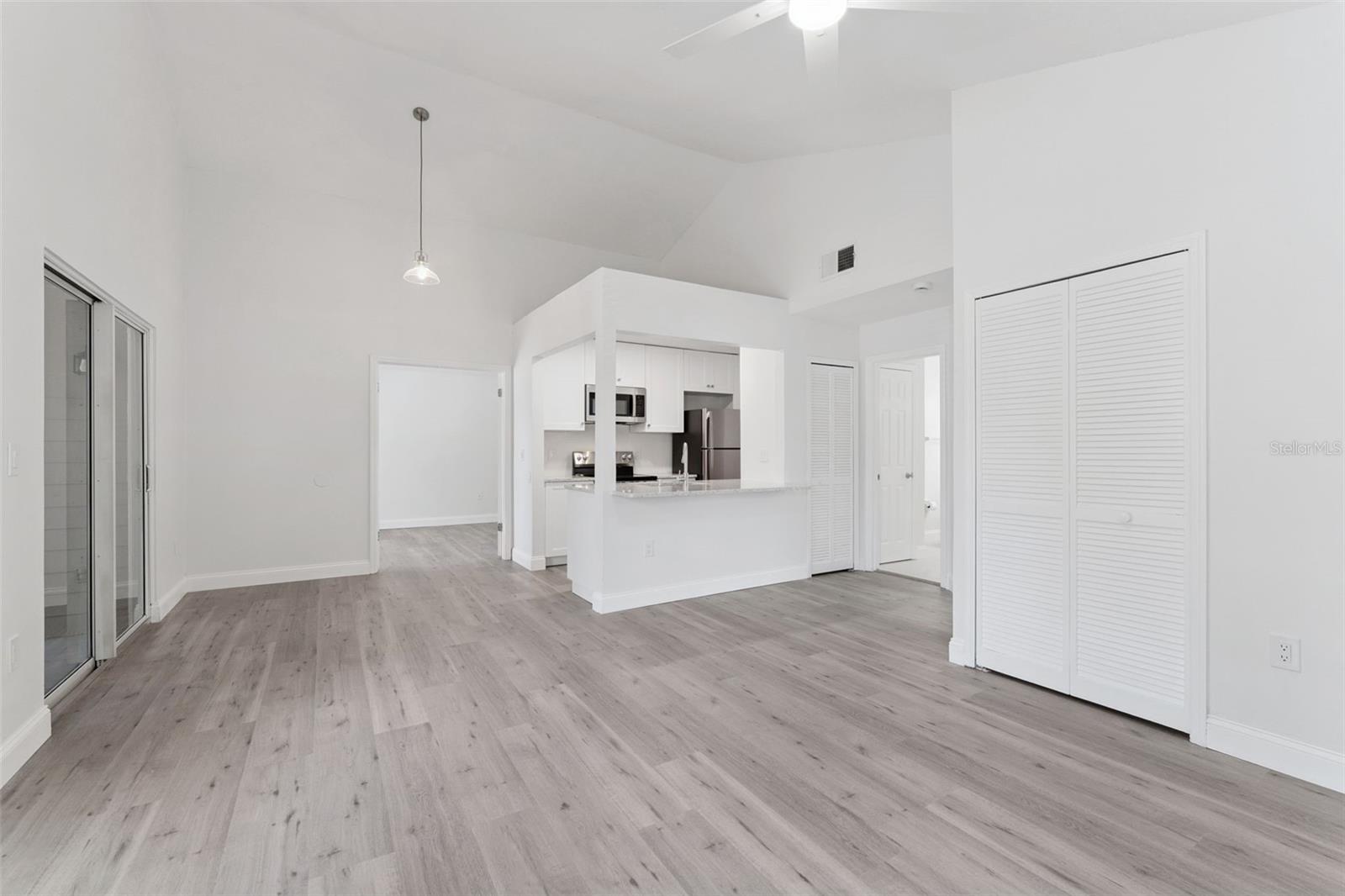 SUN RIDGE 2 A CONDO - Residential