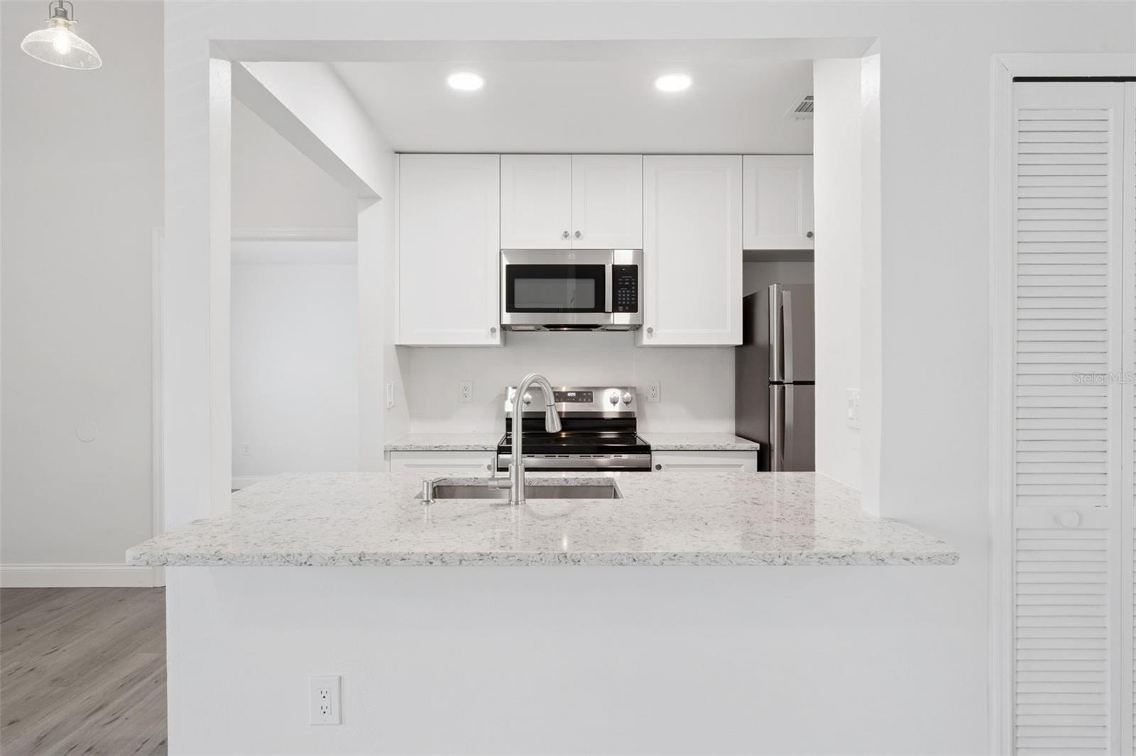 SUN RIDGE 2 A CONDO - Residential