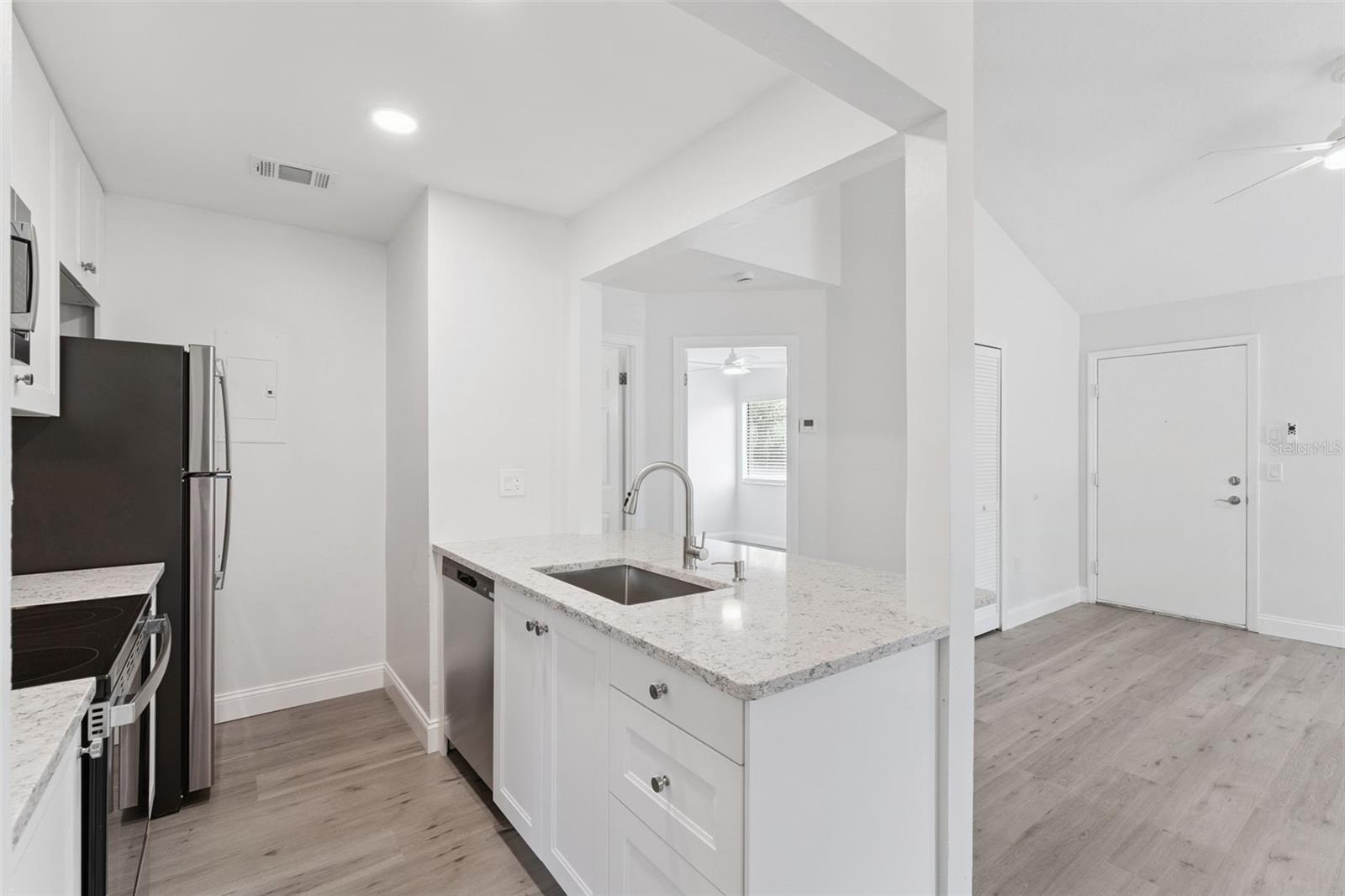 SUN RIDGE 2 A CONDO - Residential