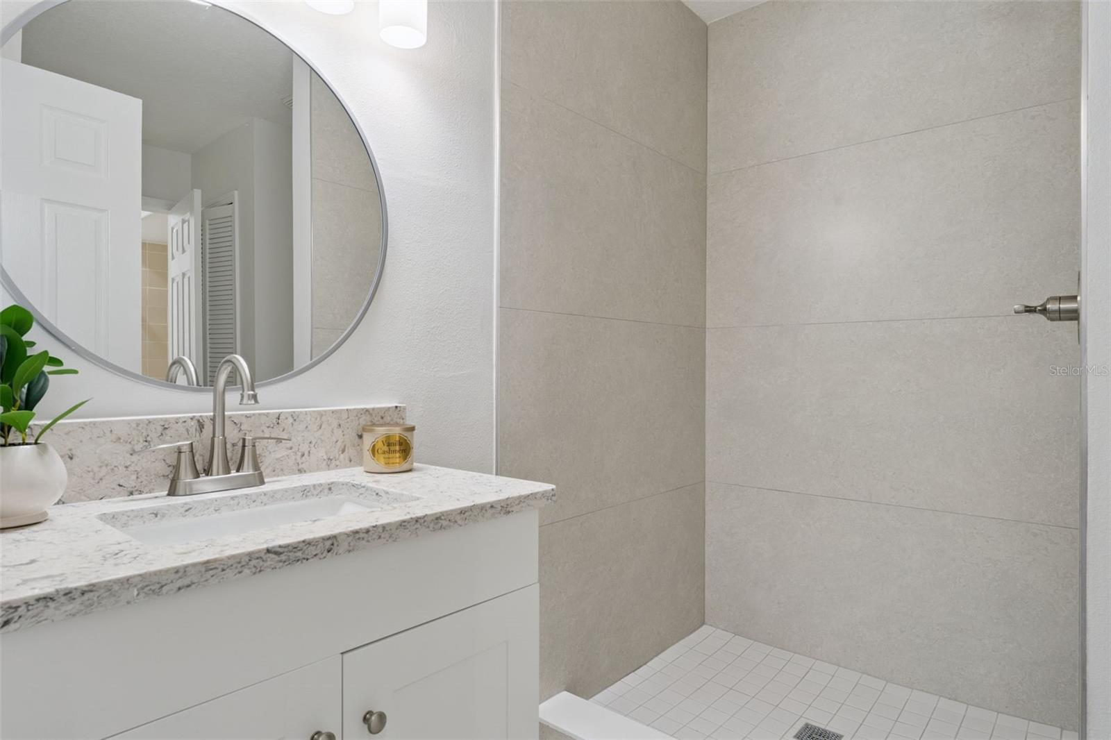 SUN RIDGE 2 A CONDO - Residential