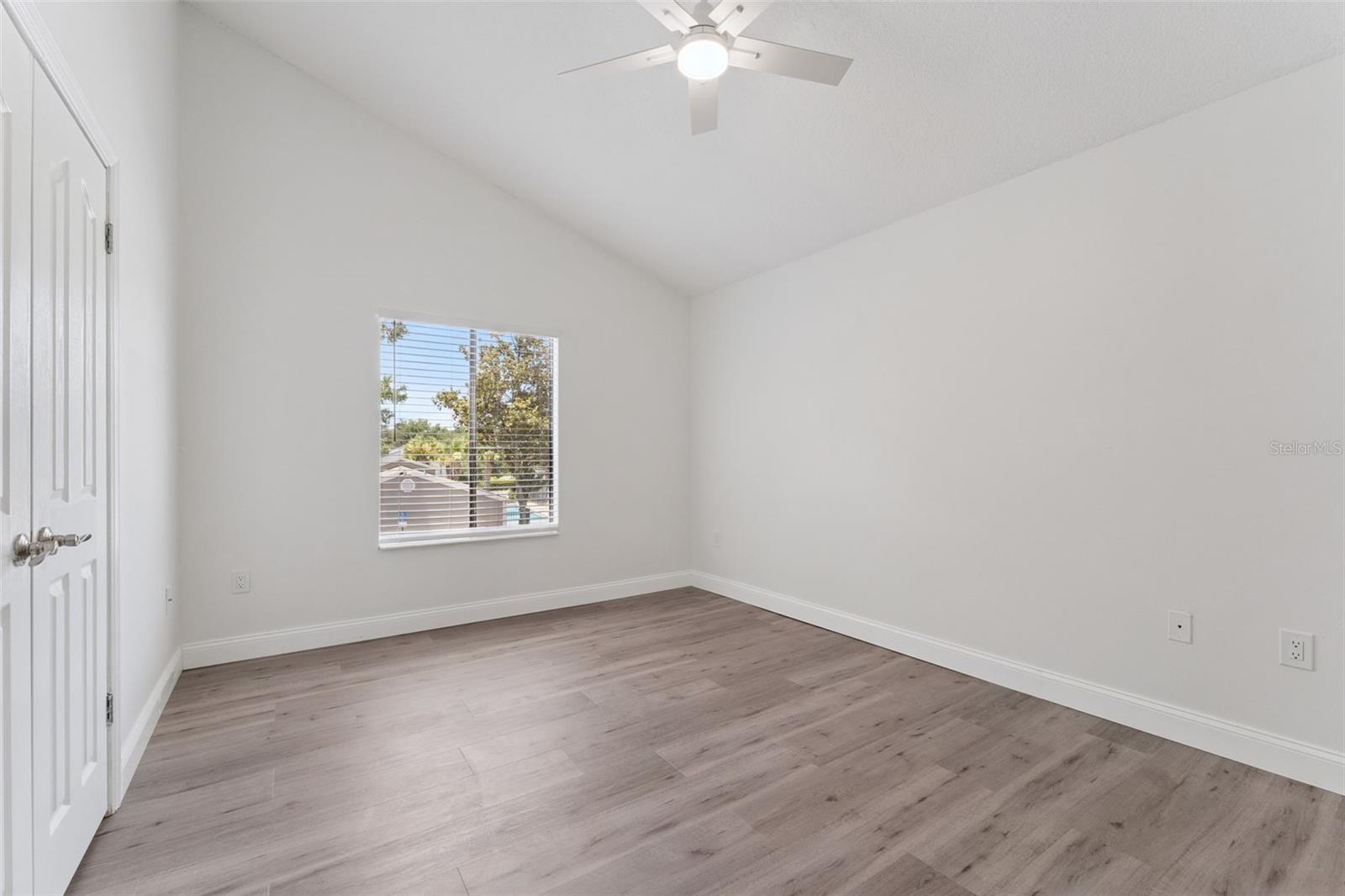SUN RIDGE 2 A CONDO - Residential