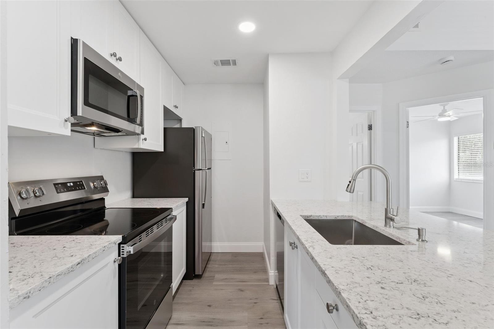 SUN RIDGE 2 A CONDO - Residential