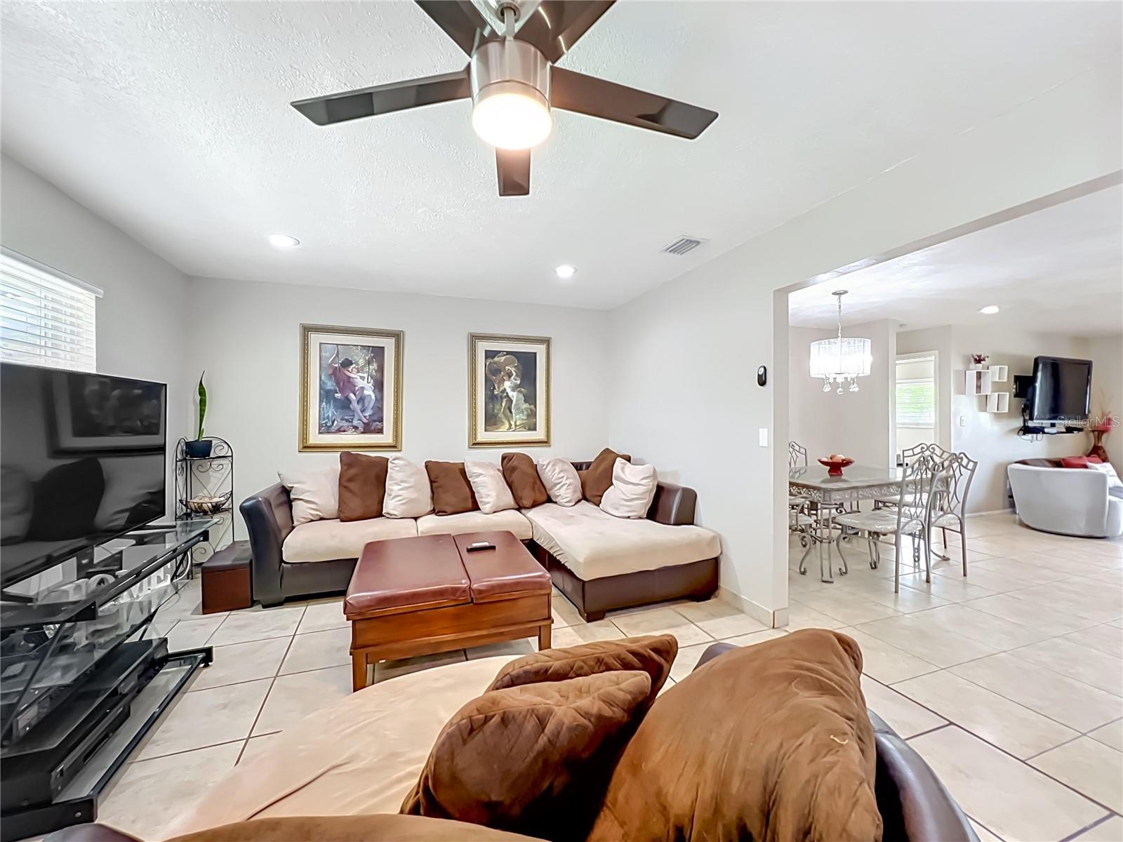 BUENAVENTURA LAKES UNIT 02 ADD 01 - Residential