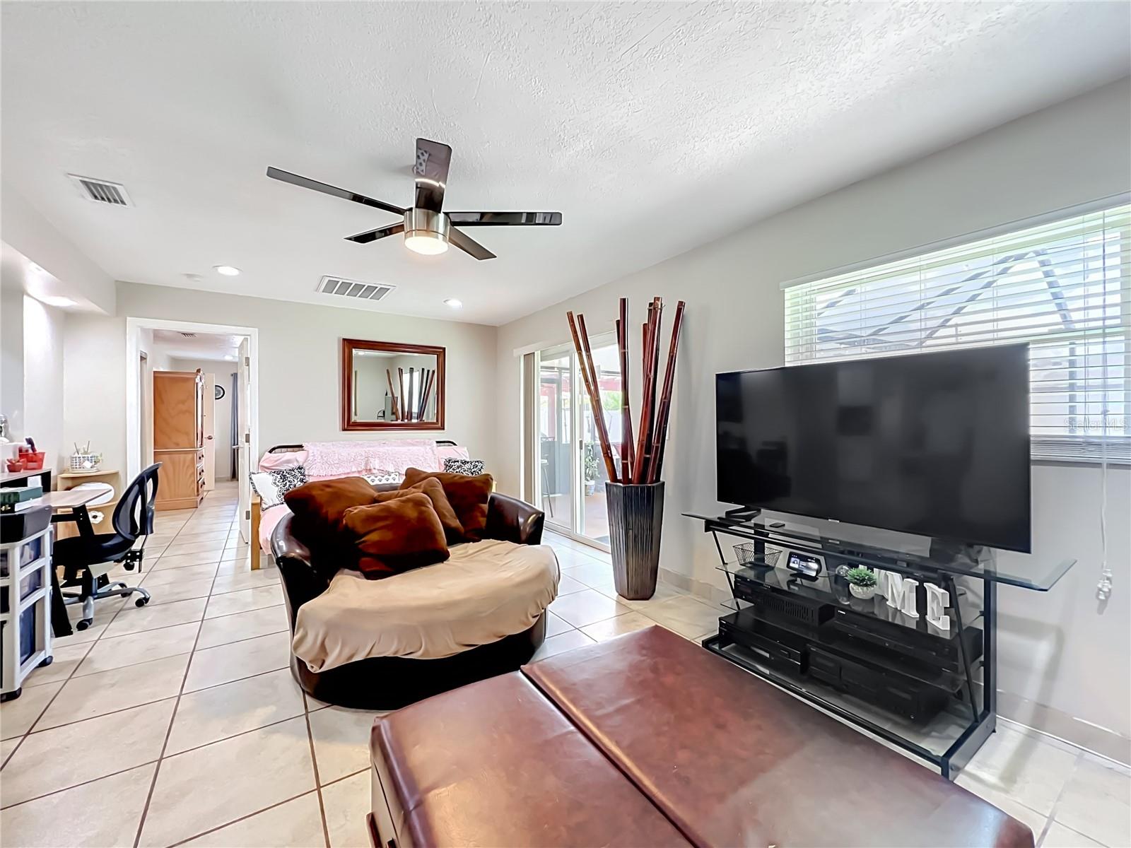 BUENAVENTURA LAKES UNIT 02 ADD 01 - Residential