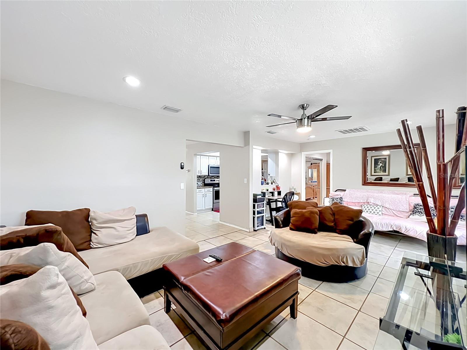 BUENAVENTURA LAKES UNIT 02 ADD 01 - Residential