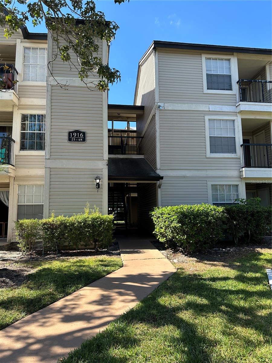 PLAZA/MILLENIUM - Residential Lease