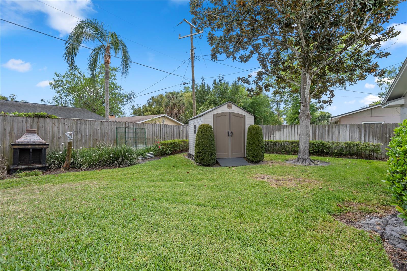 HIGHLAND PARK ESTATES FIRST ADD - Residential