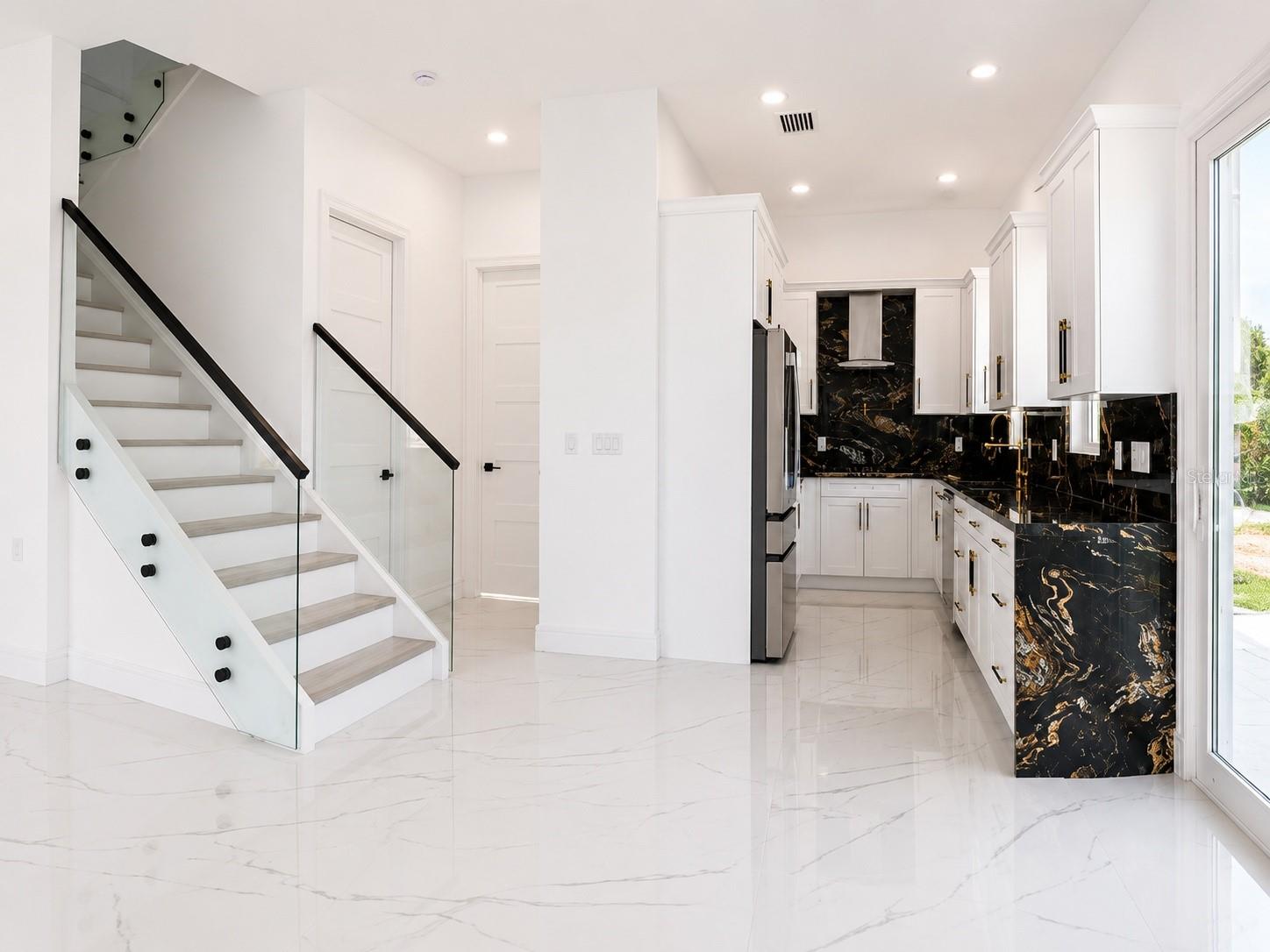 HEMINGWAY ESTATES - Residential