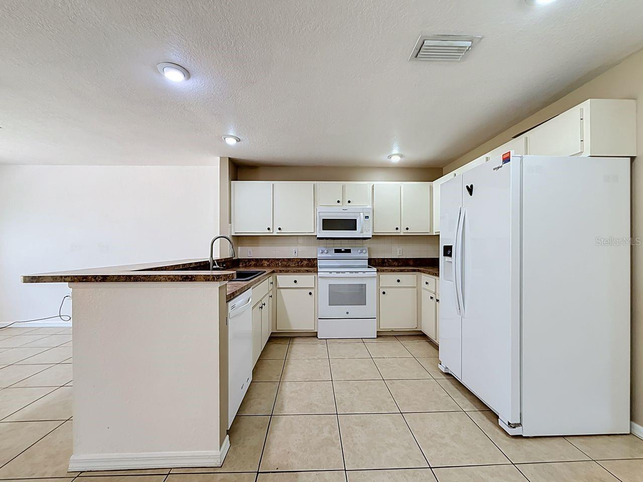 REGAL WOODS - Residential