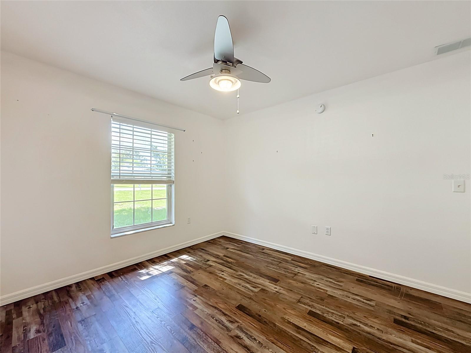 REGAL WOODS - Residential