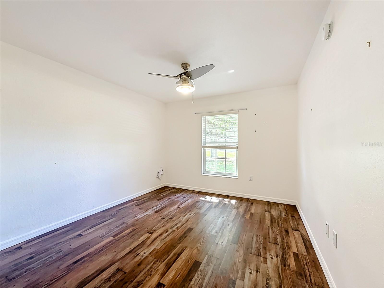 REGAL WOODS - Residential