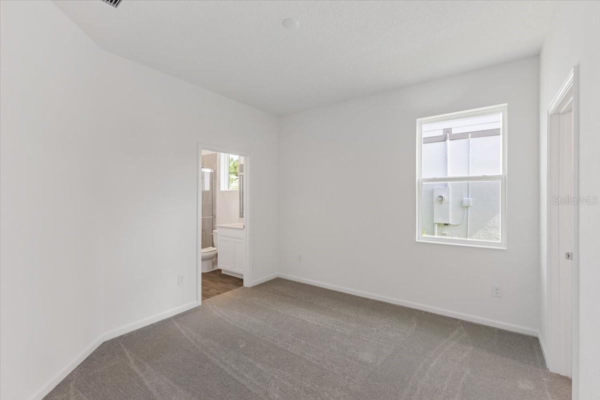 SUMMERBROOKE - Residential