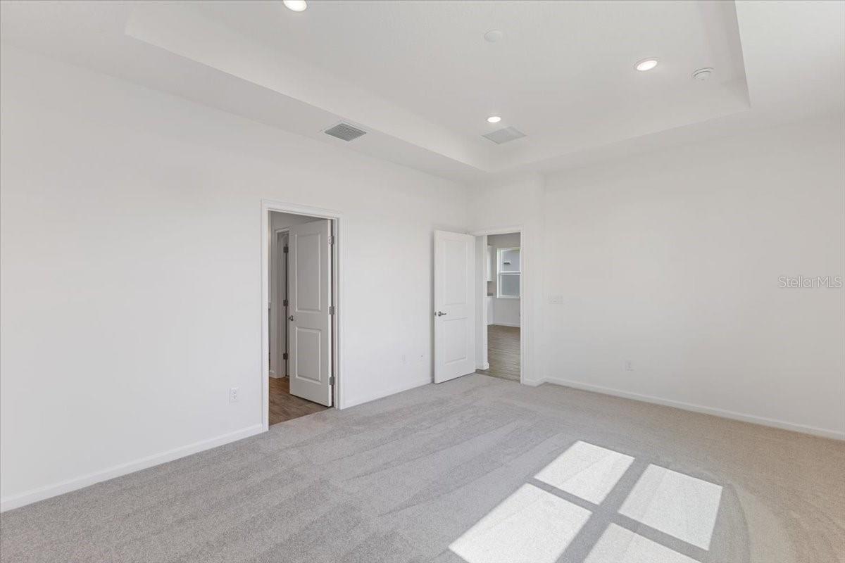 SUMMERBROOKE - Residential