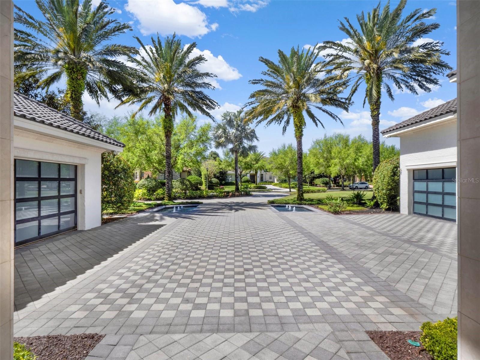 KEENES POINTE - Residential