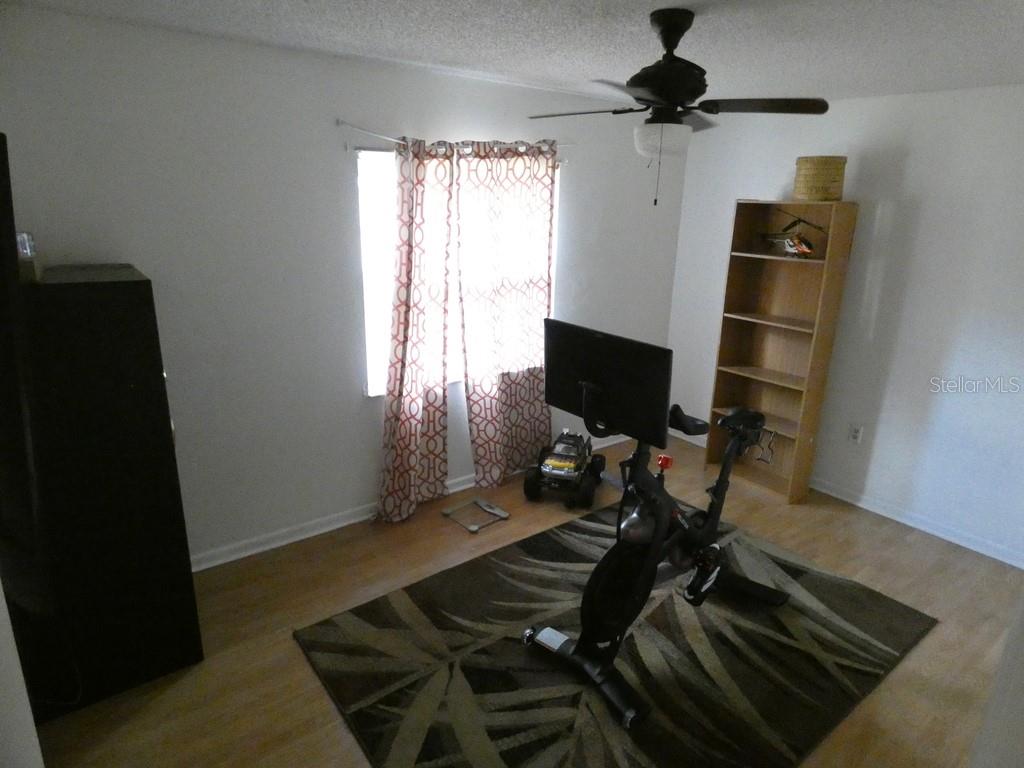 FOX LAKES - Residential