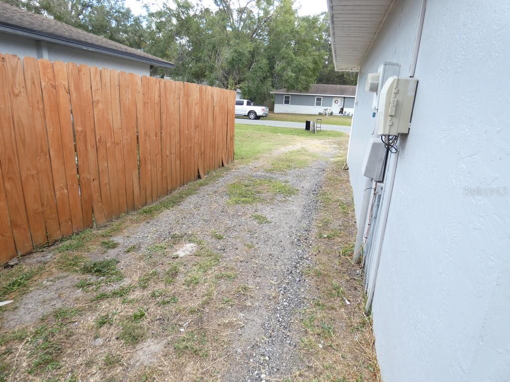 FOX LAKES - Residential