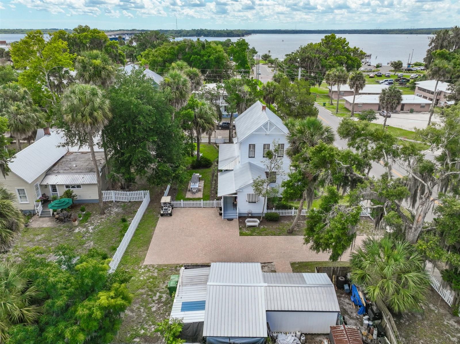 PALATKA - Residential