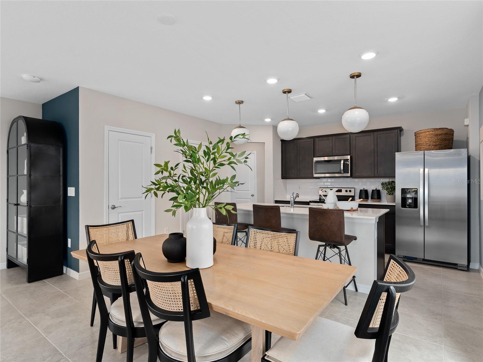 SILVERLEAF OAKS - Residential