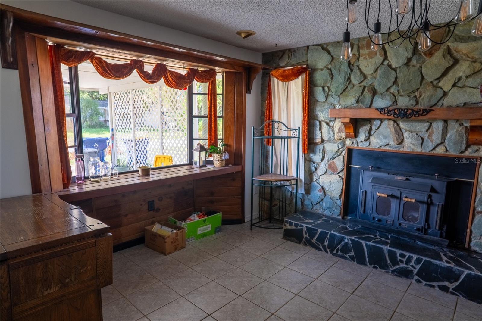 ORANGEWOOD VILLAGE - Residential