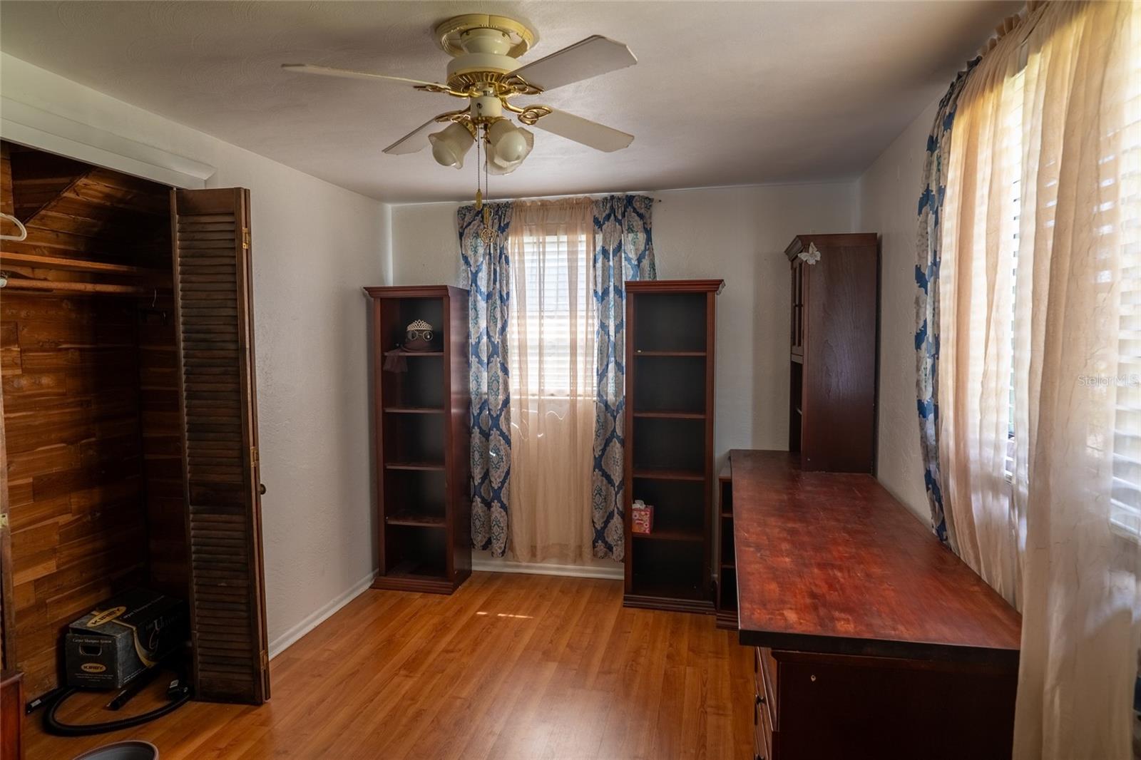 ORANGEWOOD VILLAGE - Residential