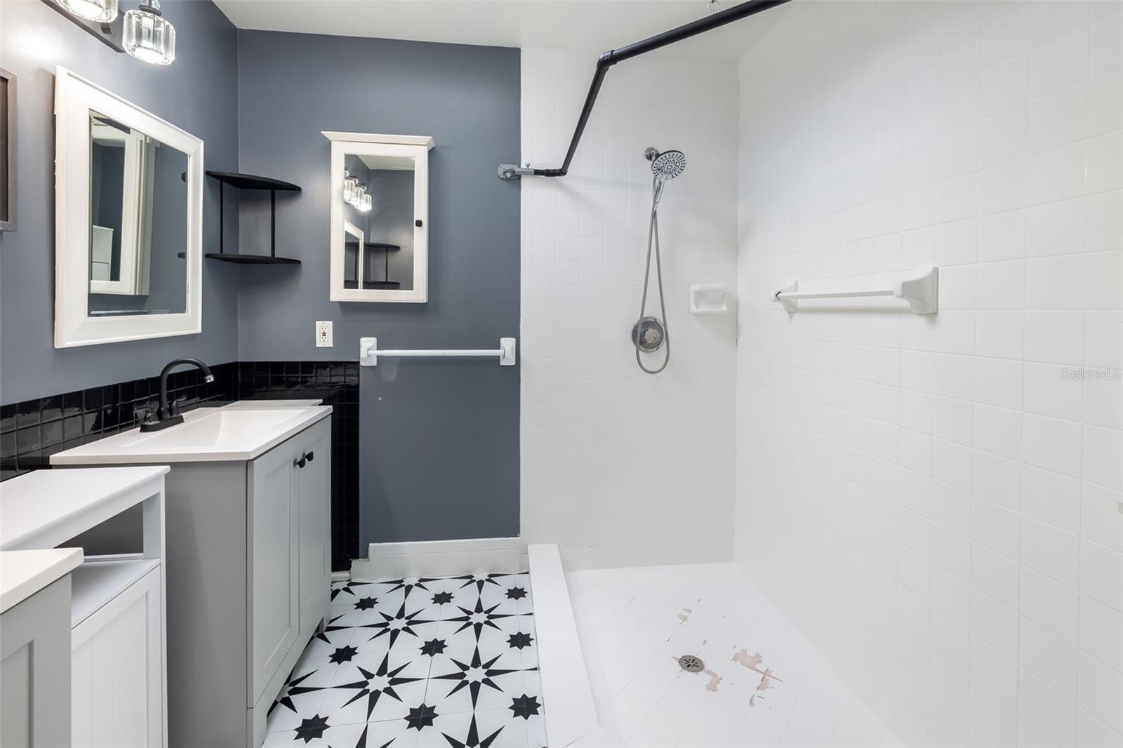 SOUTHWEST QUADRANT PH 01-04 - Residential