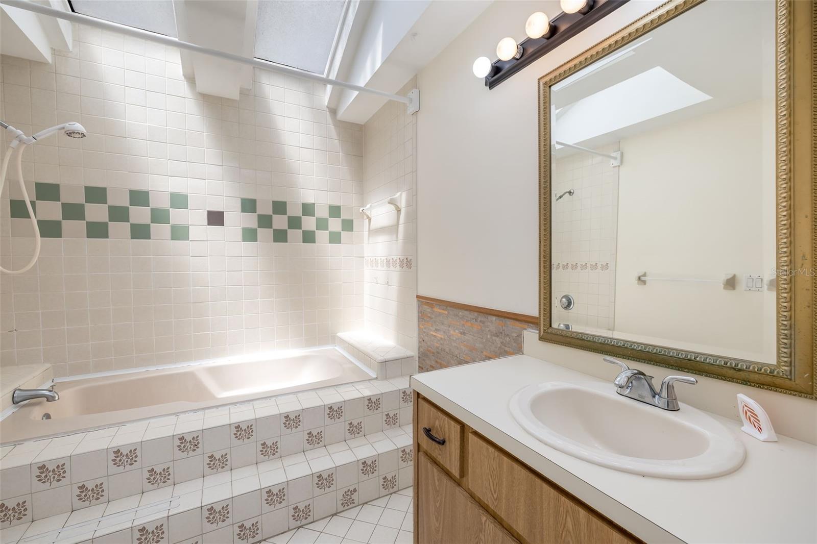SOUTHWEST QUADRANT PH 01-04 - Residential