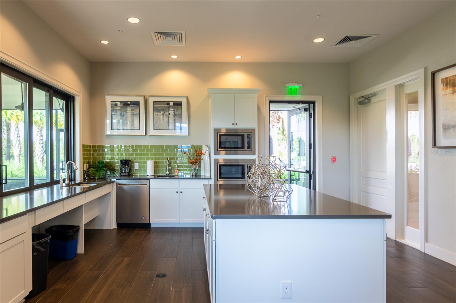 HAMMOCK PRESERVE PH 14-4 1B & - Residential