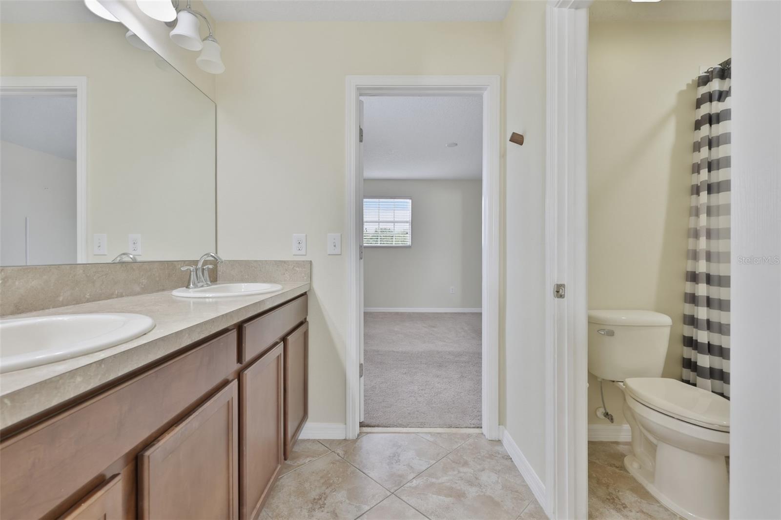 AYERSWORTH GLEN - Residential