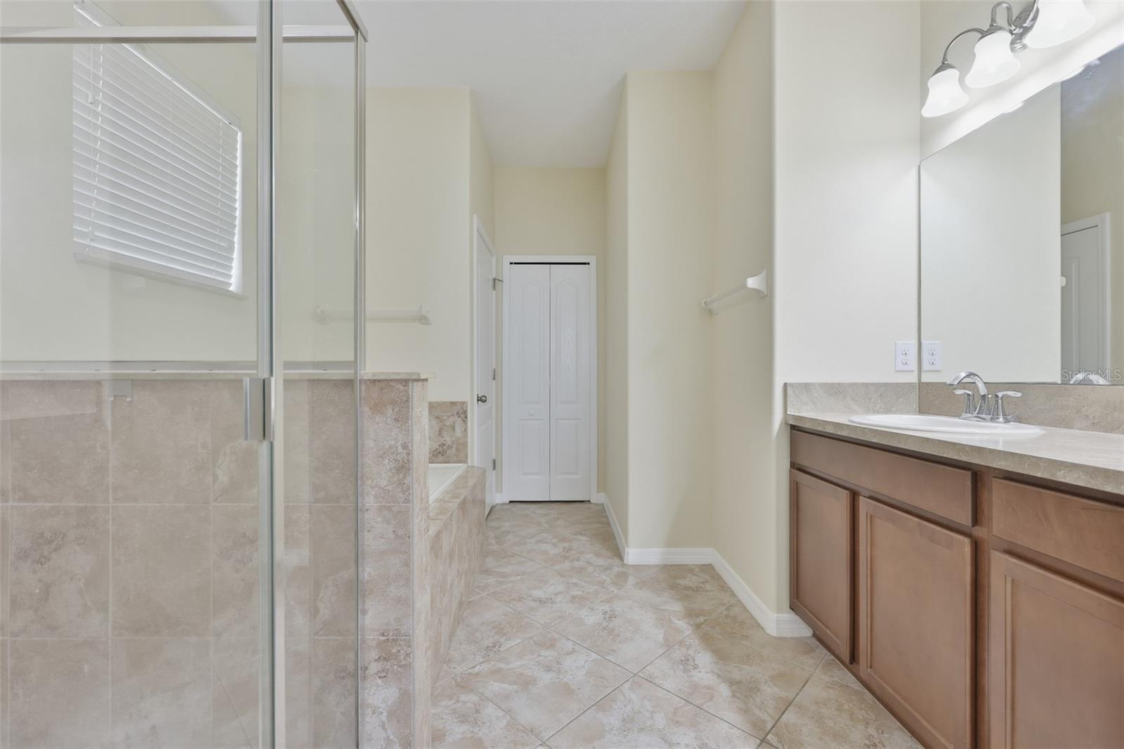 AYERSWORTH GLEN - Residential