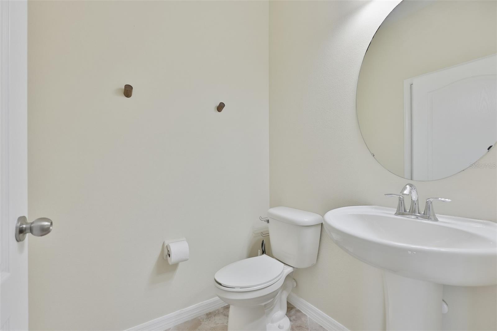 AYERSWORTH GLEN - Residential