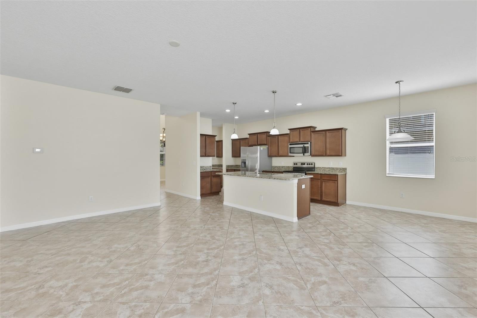 AYERSWORTH GLEN - Residential