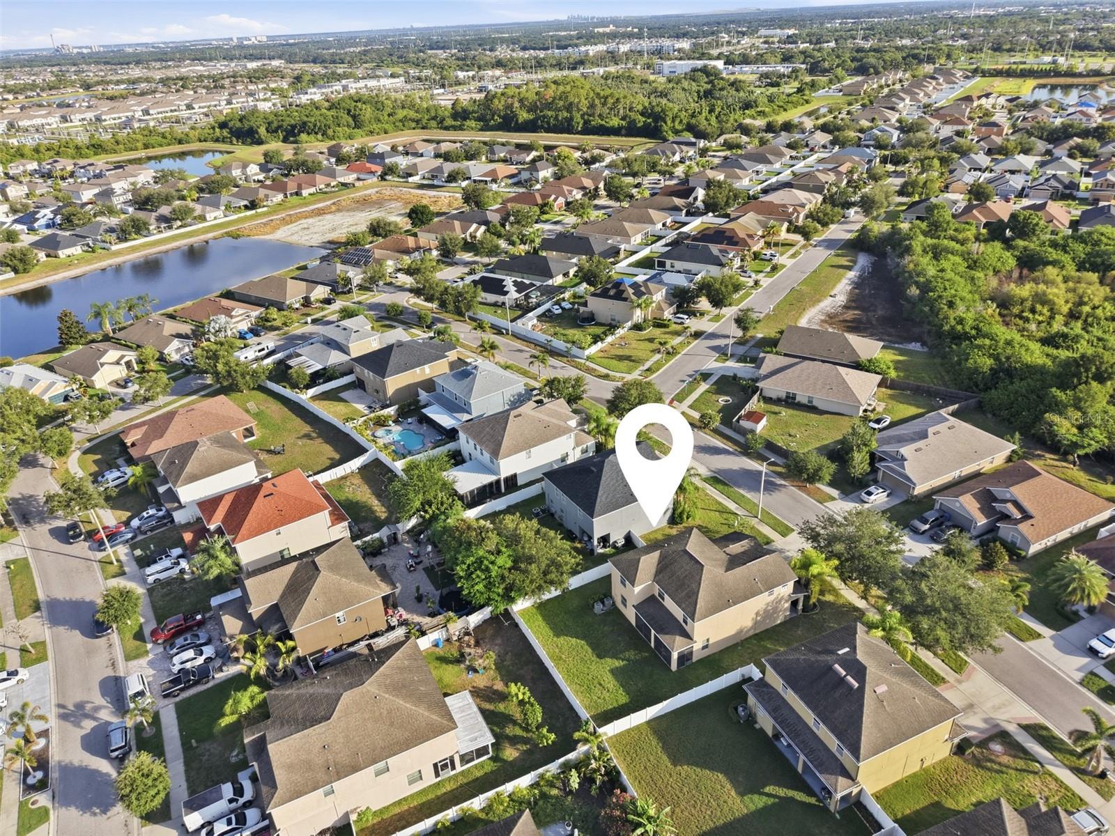 AYERSWORTH GLEN - Residential