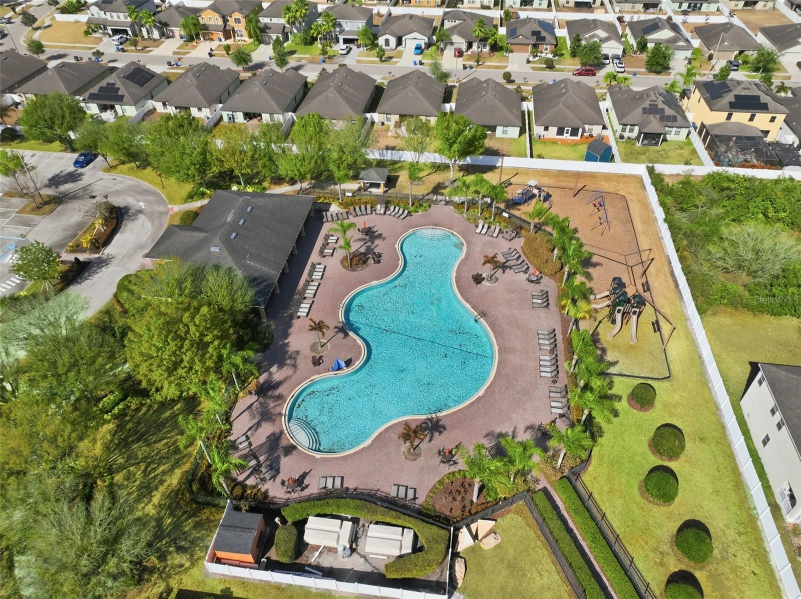 AYERSWORTH GLEN - Residential