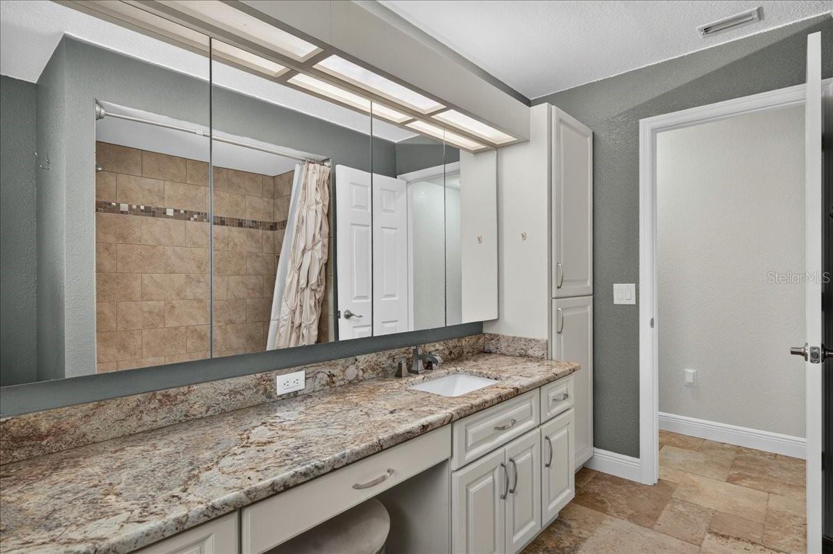 QUAIL RIDGE - Residential