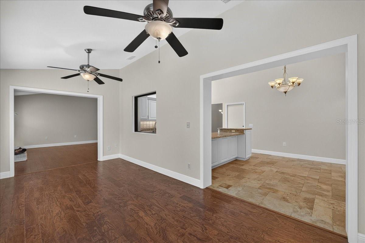 QUAIL RIDGE - Residential