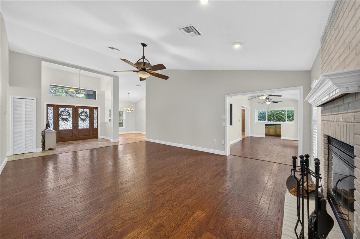 QUAIL RIDGE - Residential