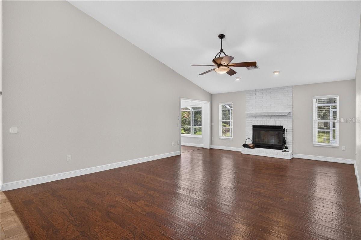 QUAIL RIDGE - Residential