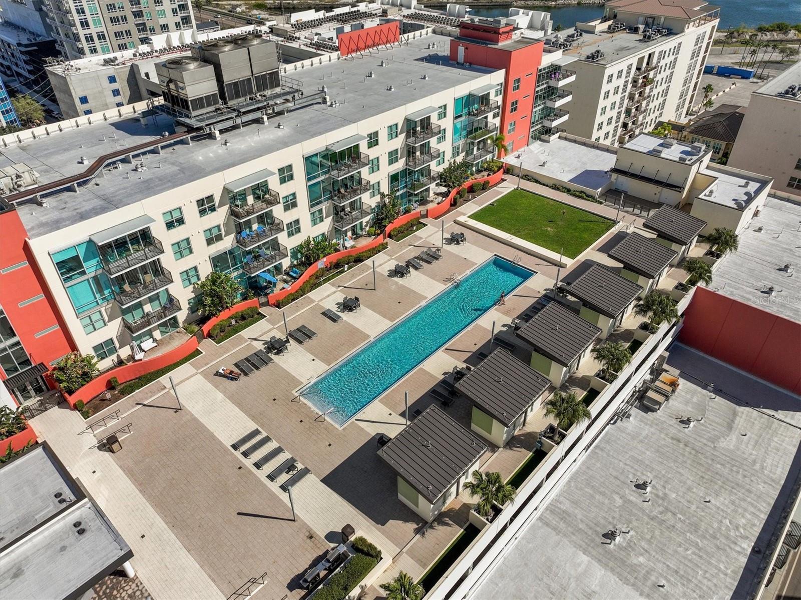 GRAND CENTRAL AT KENNEDY RESID - Residential