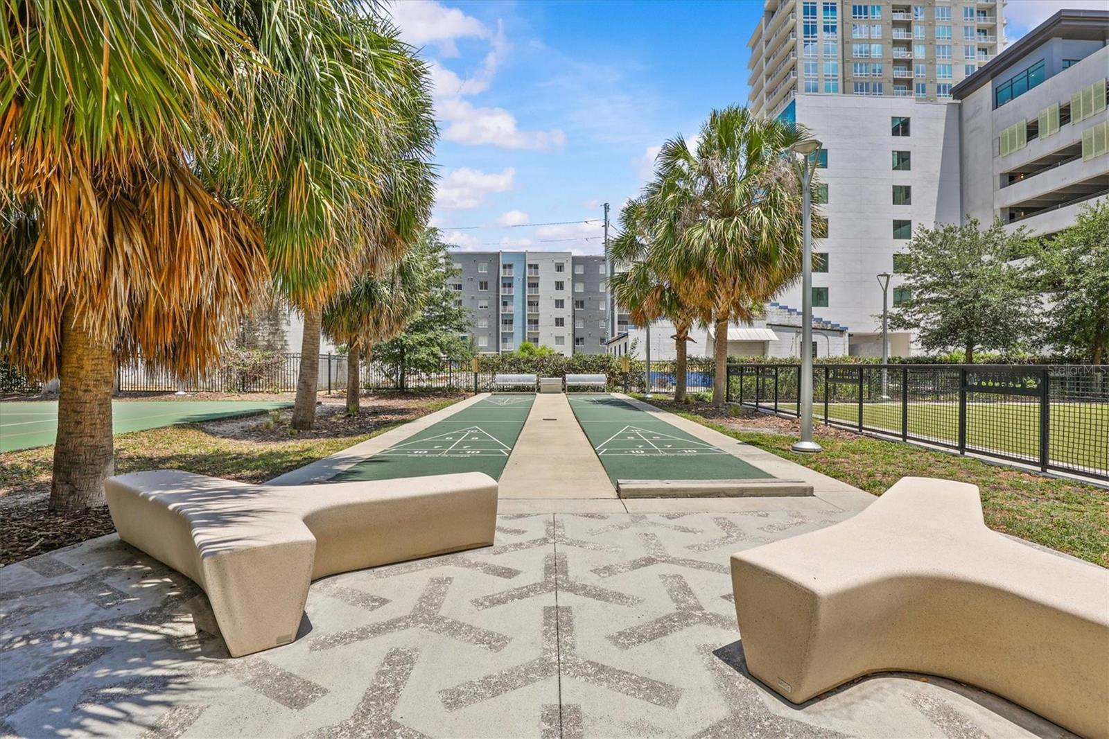 GRAND CENTRAL AT KENNEDY RESID - Residential