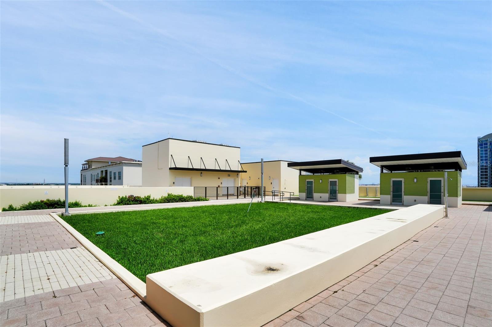 GRAND CENTRAL AT KENNEDY RESID - Residential