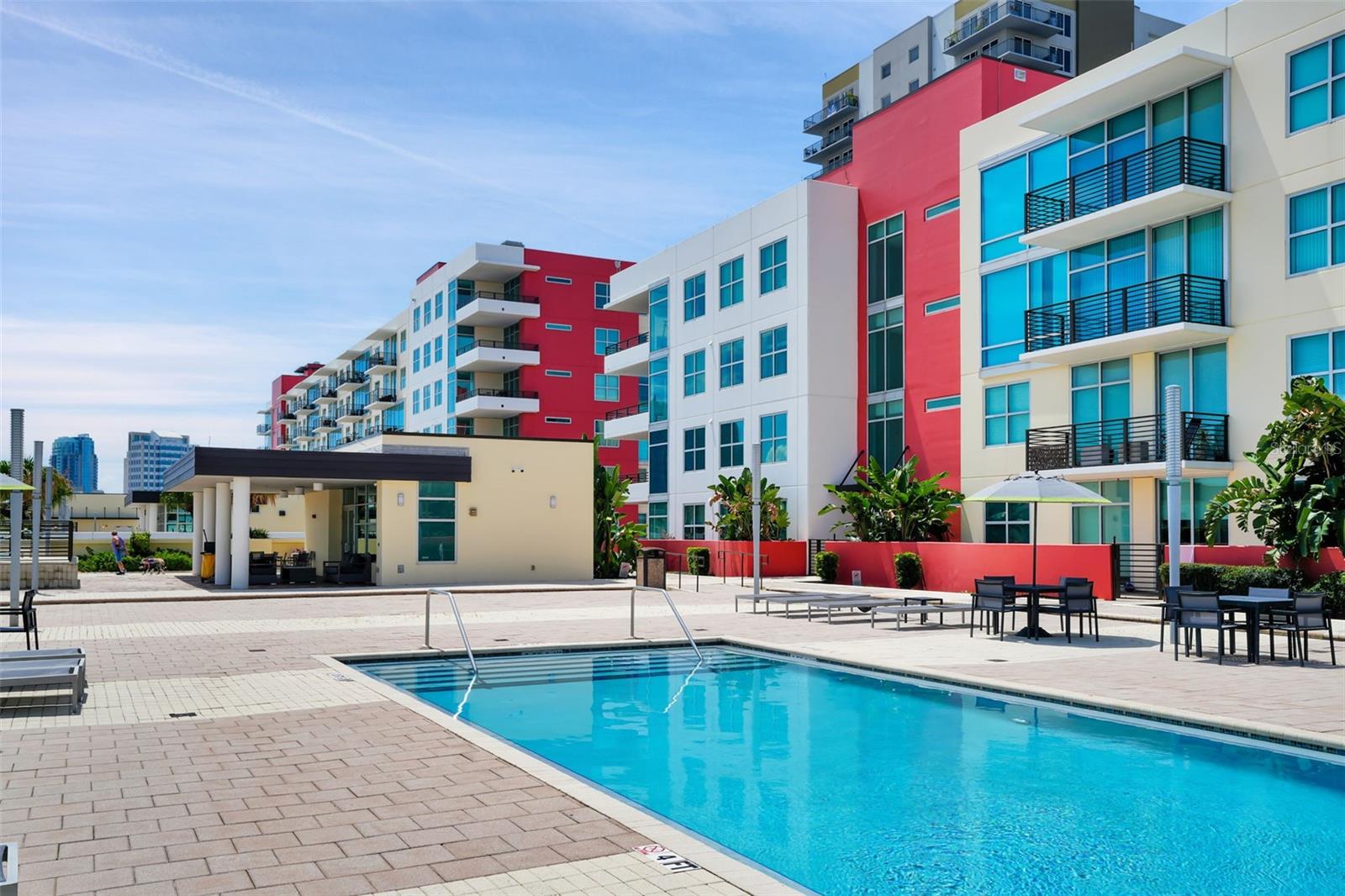 GRAND CENTRAL AT KENNEDY RESID - Residential