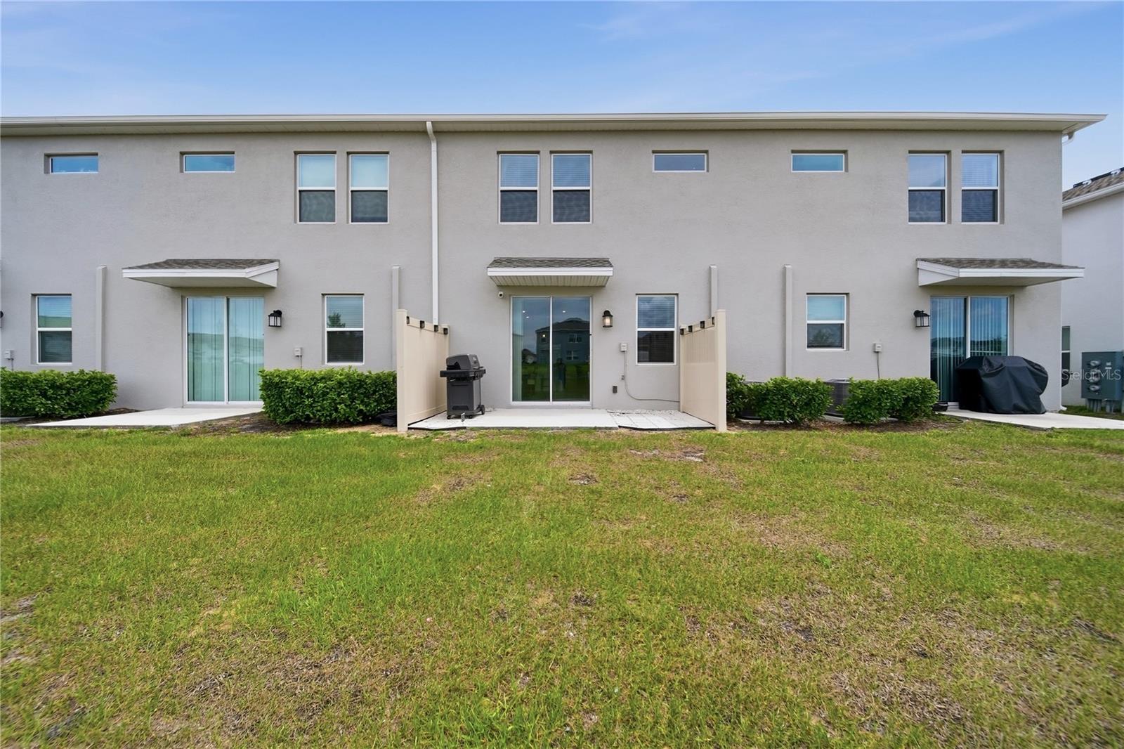 CHATEAU/ASTONIA - Residential