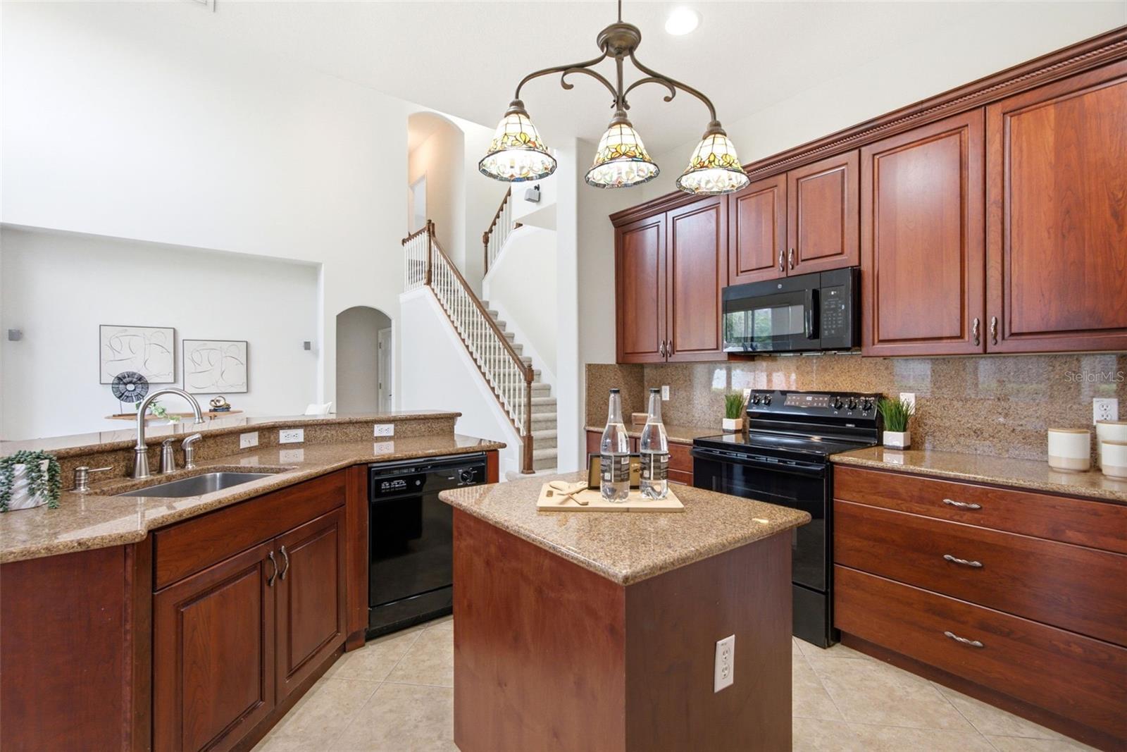 AVALON PARK - Residential