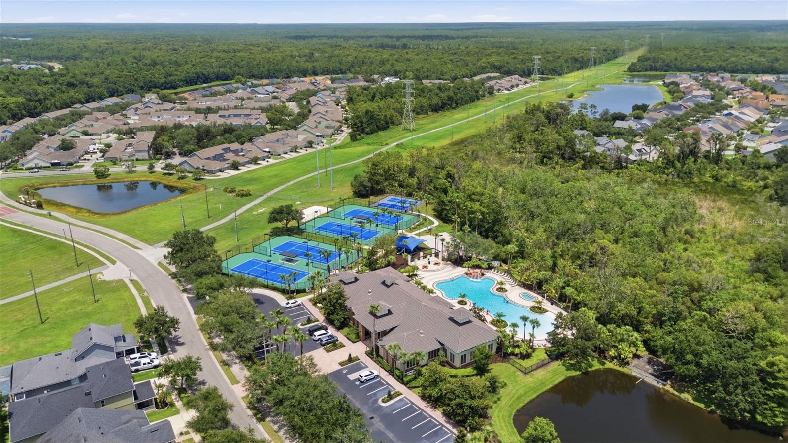 AVALON PARK - Residential