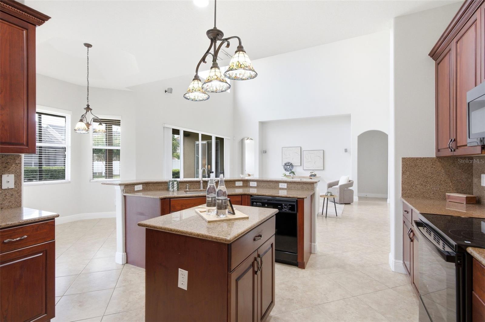 AVALON PARK - Residential